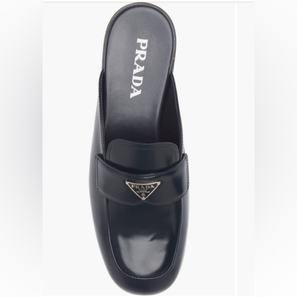PRADA Women’s Logo-Plaque Polished-finish Mules. Bleu. US7.5, EU37.5 - Picture 6 of 12